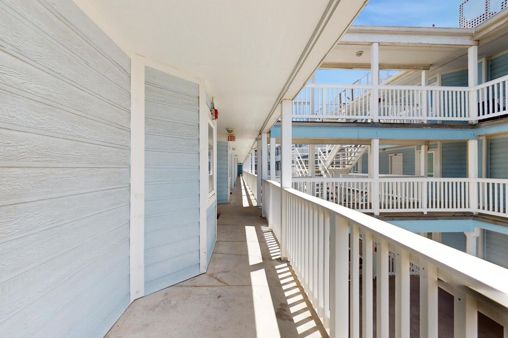 Seascape Condos II Galveston Room photo