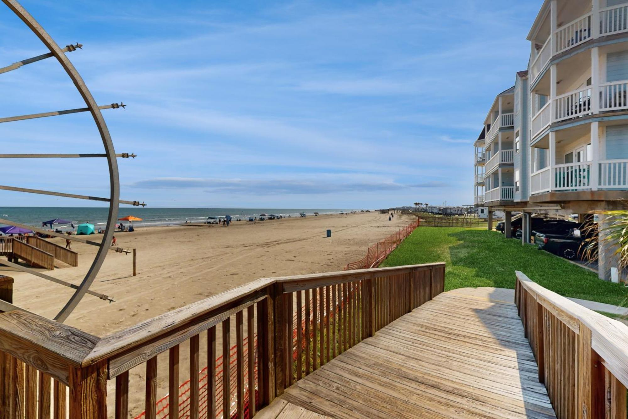 Seascape Condos II Galveston Room photo