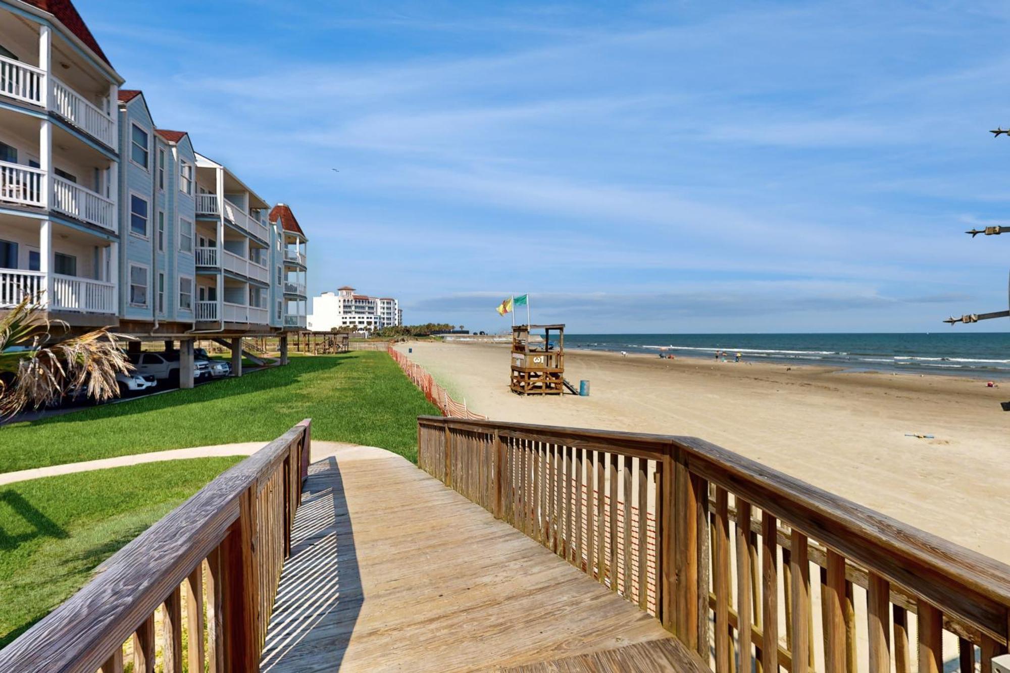 Seascape Condos II Galveston Room photo